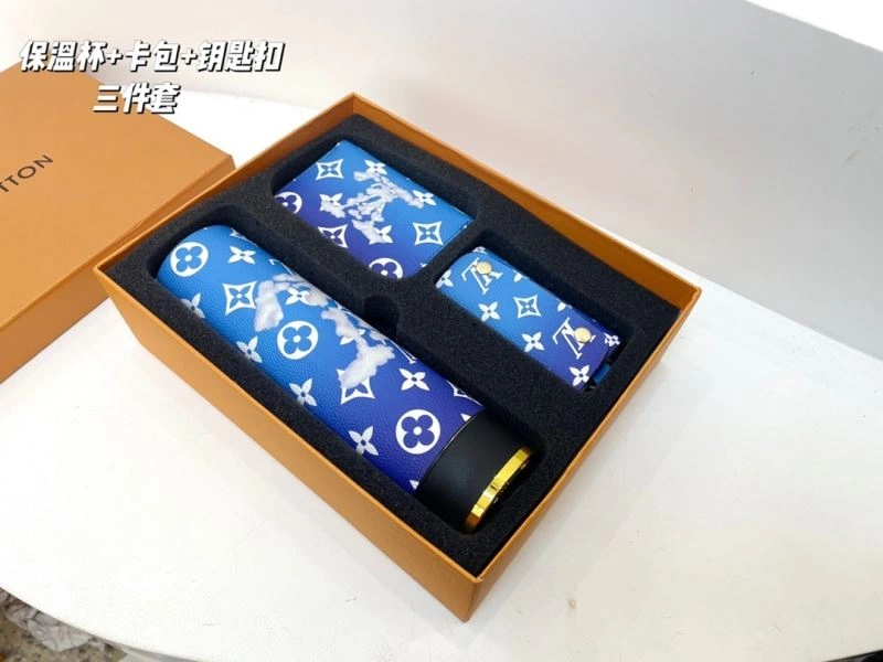 Louis Vuitton Cups TechFriendly 262740