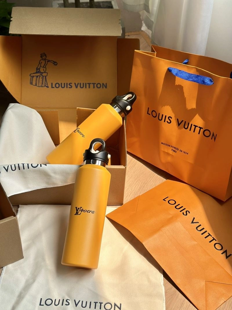 MultiPurpose Louis Vuitton Cups 262771