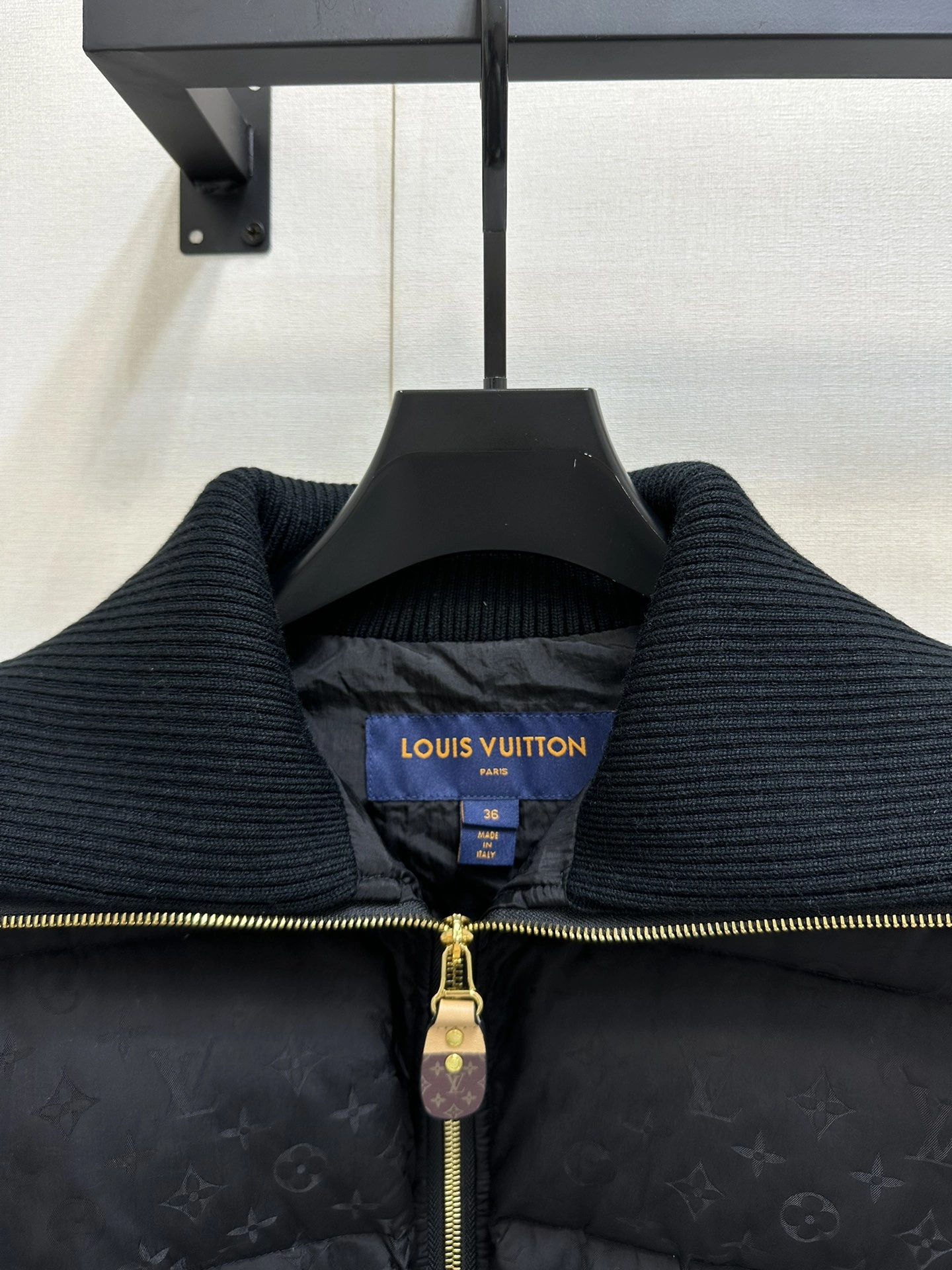 Louis Vuitton Down Jackets Comfortable 139484