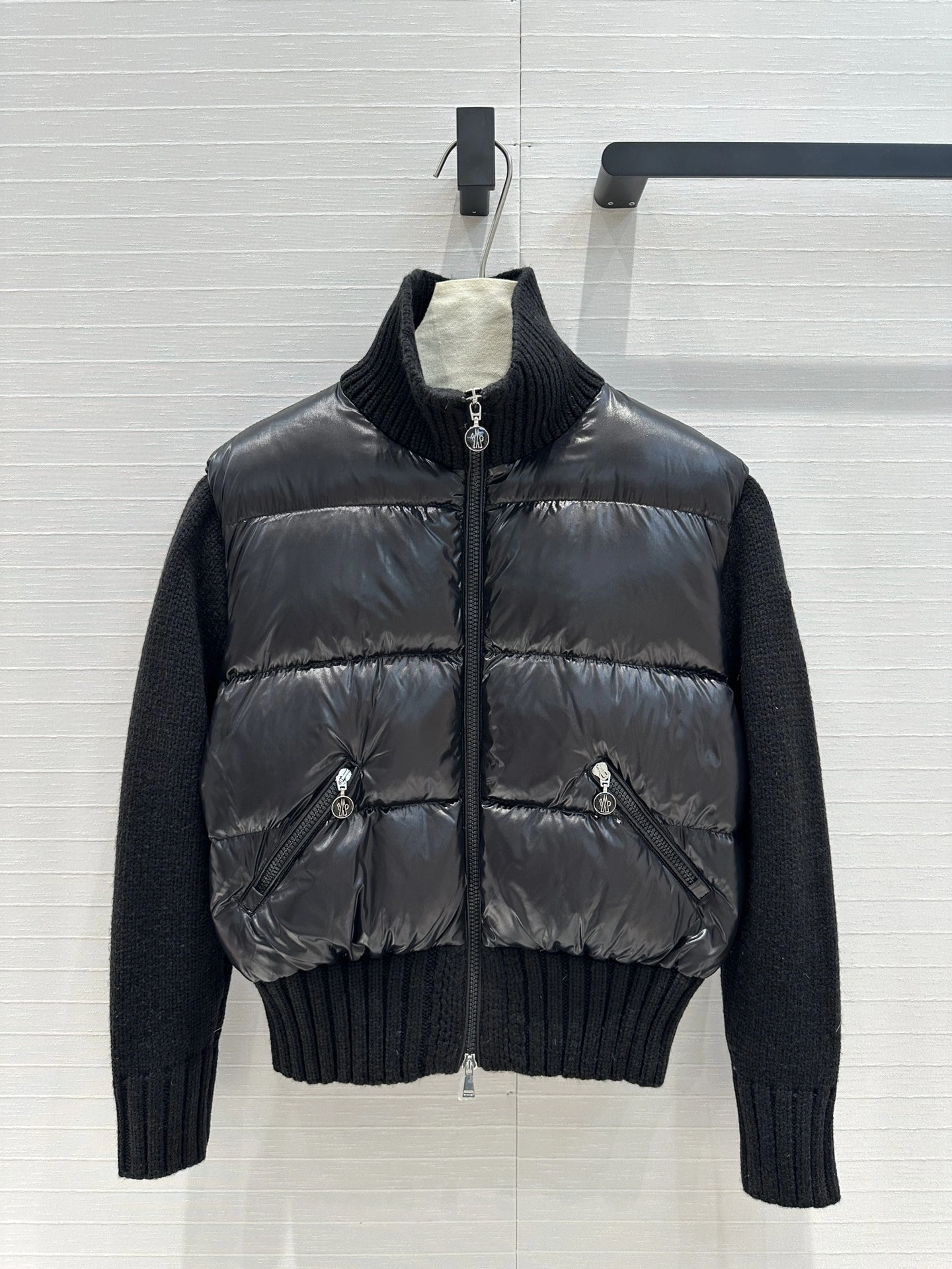 Louis Vuitton Down Jackets Compact 139483