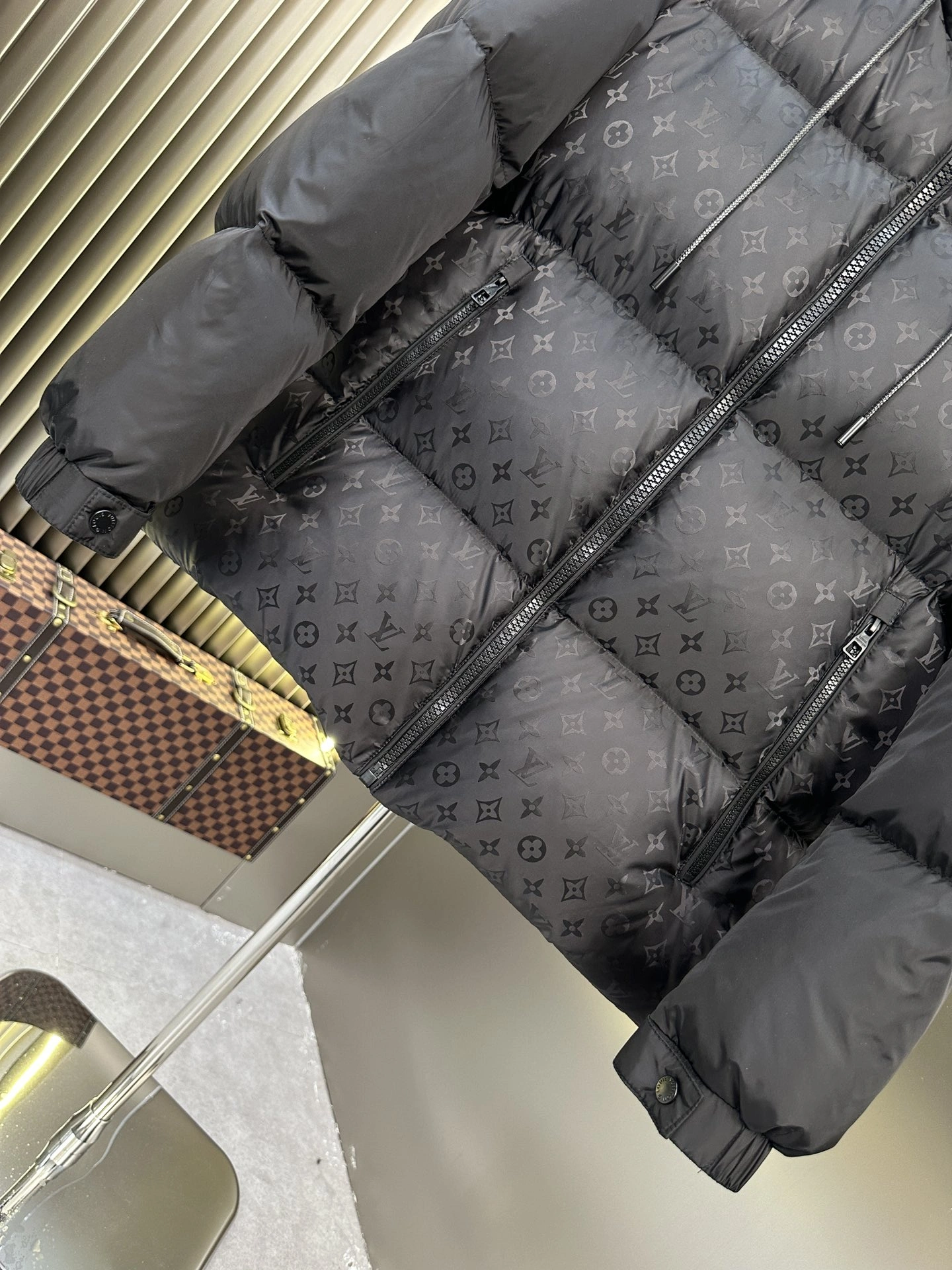 Durable Louis Vuitton Down Jackets 139471
