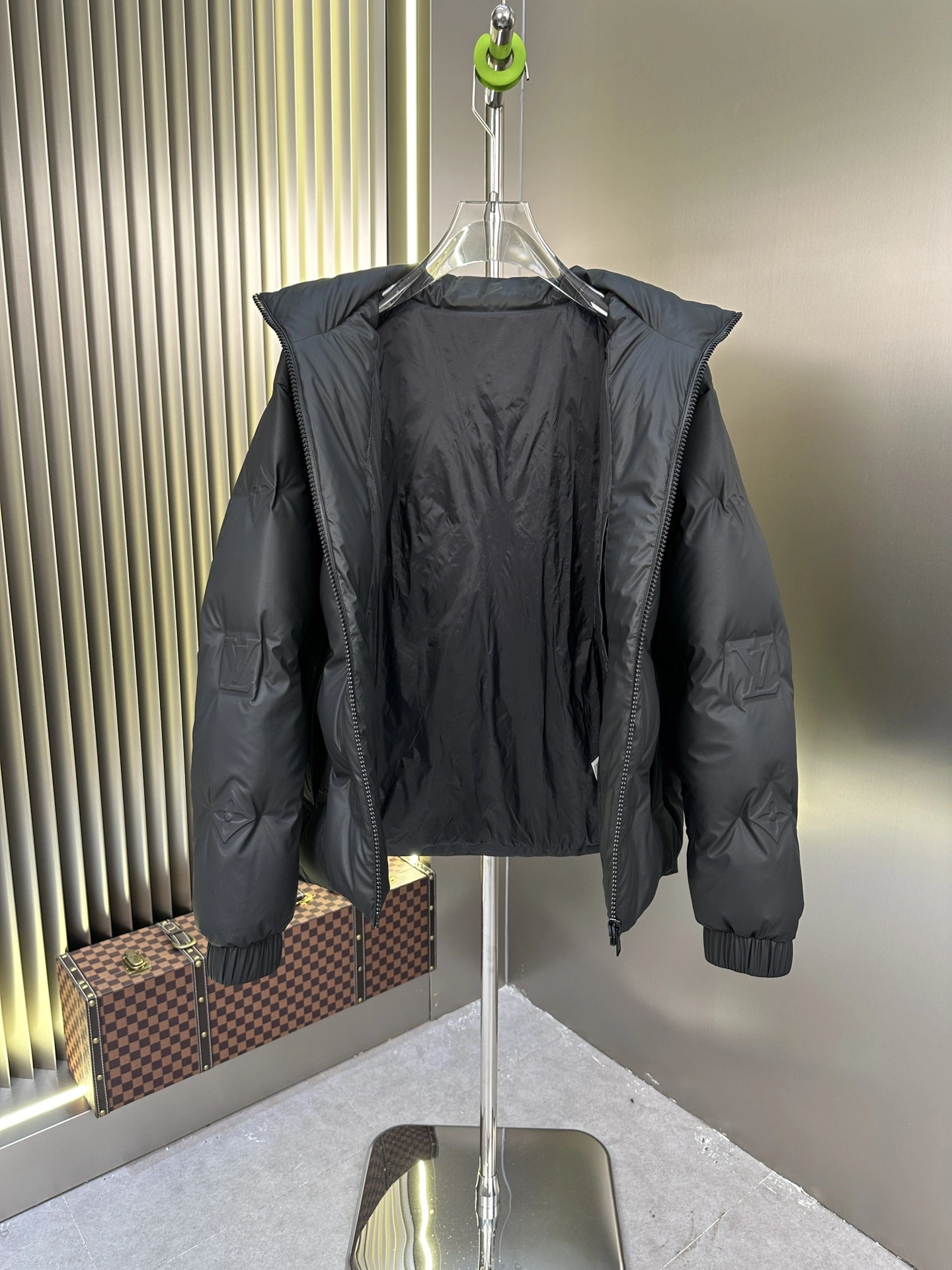 Louis Vuitton Down Jackets EyeCatching 139473