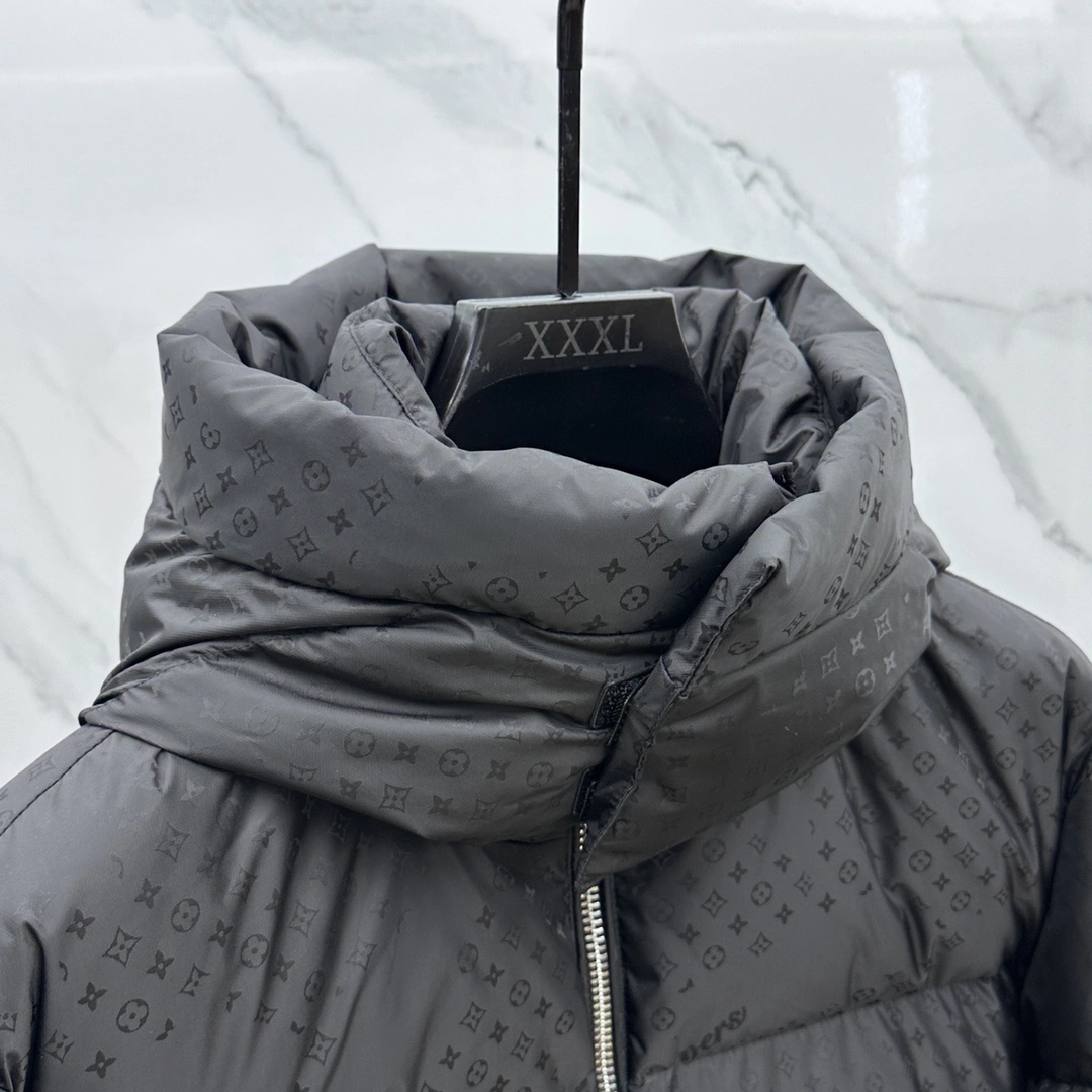 Lightweight Louis Vuitton Down Jackets 139478