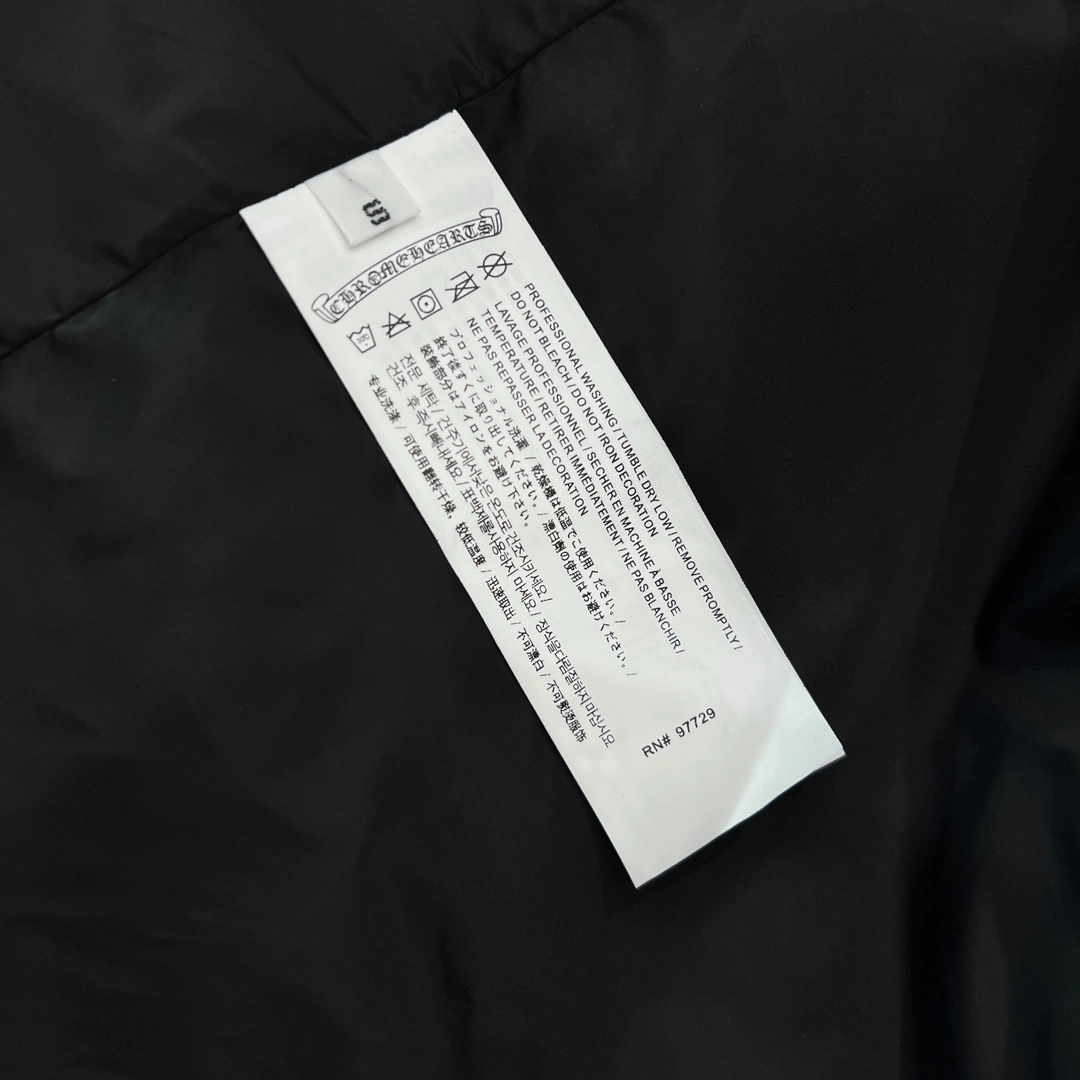 ModernLook Louis Vuitton Down Jackets 139466