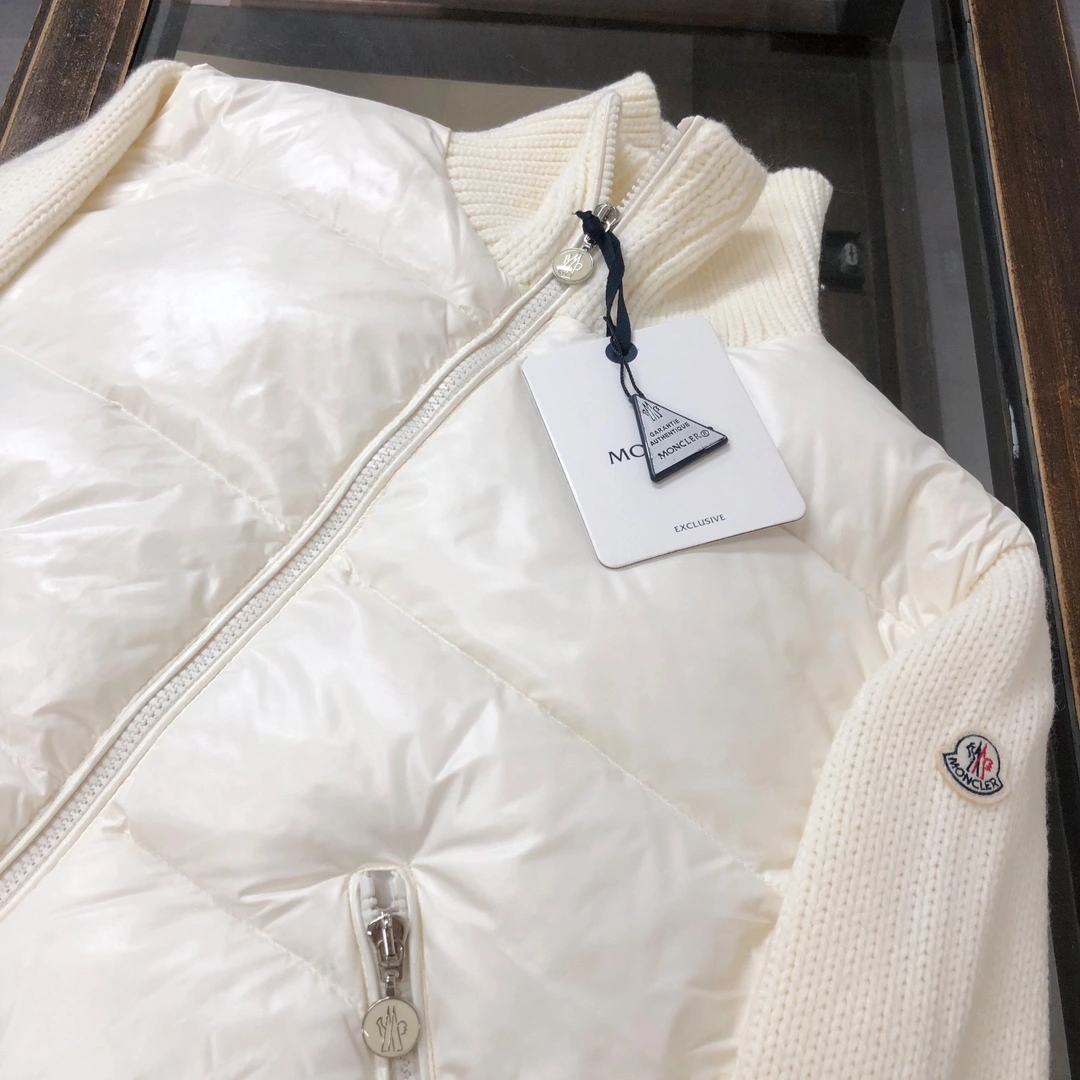 ModernLook Louis Vuitton Down Jackets 139464