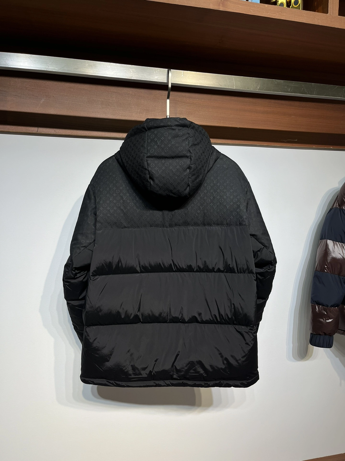 Louis Vuitton Down Jackets GoodFit 139467