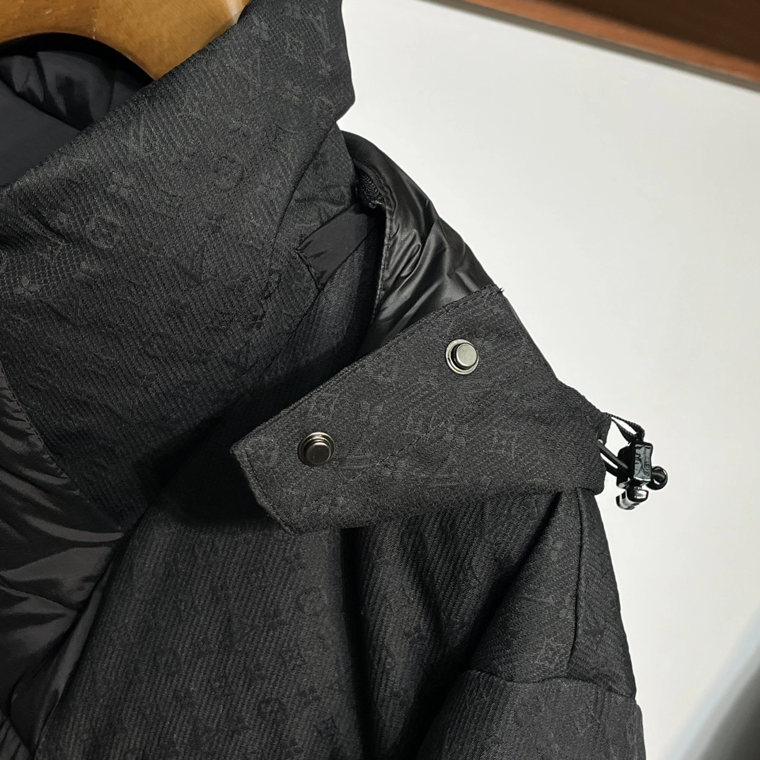 Louis Vuitton Down Jackets GoodFit 139467