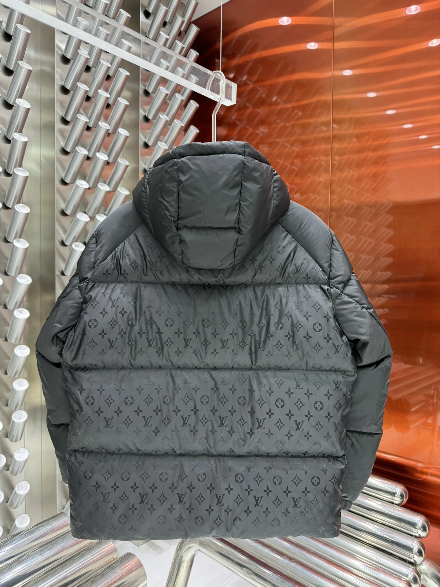 GoodFit Louis Vuitton Down Jackets 139452