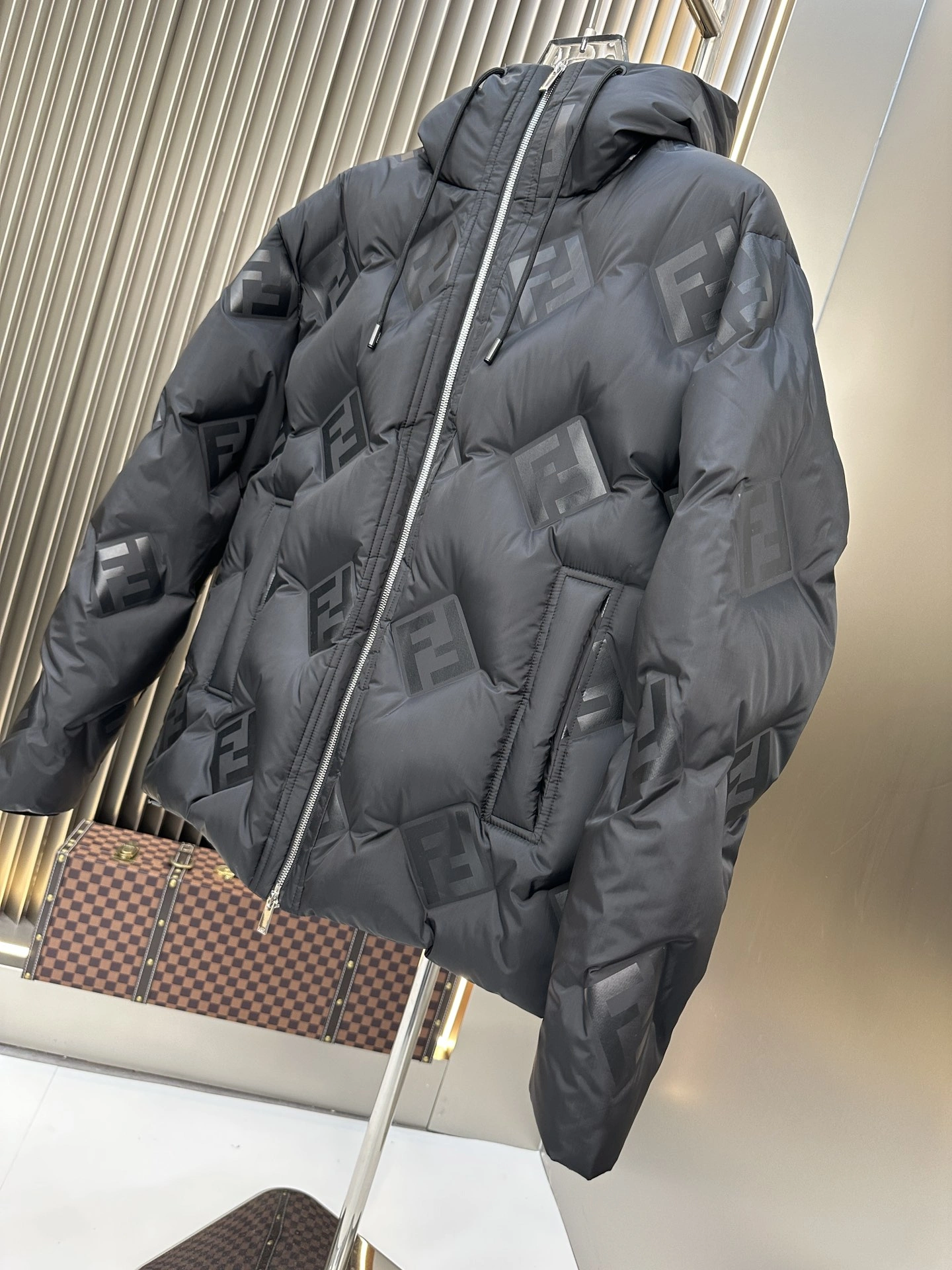 Louis Vuitton Down Jackets Supportive 139446