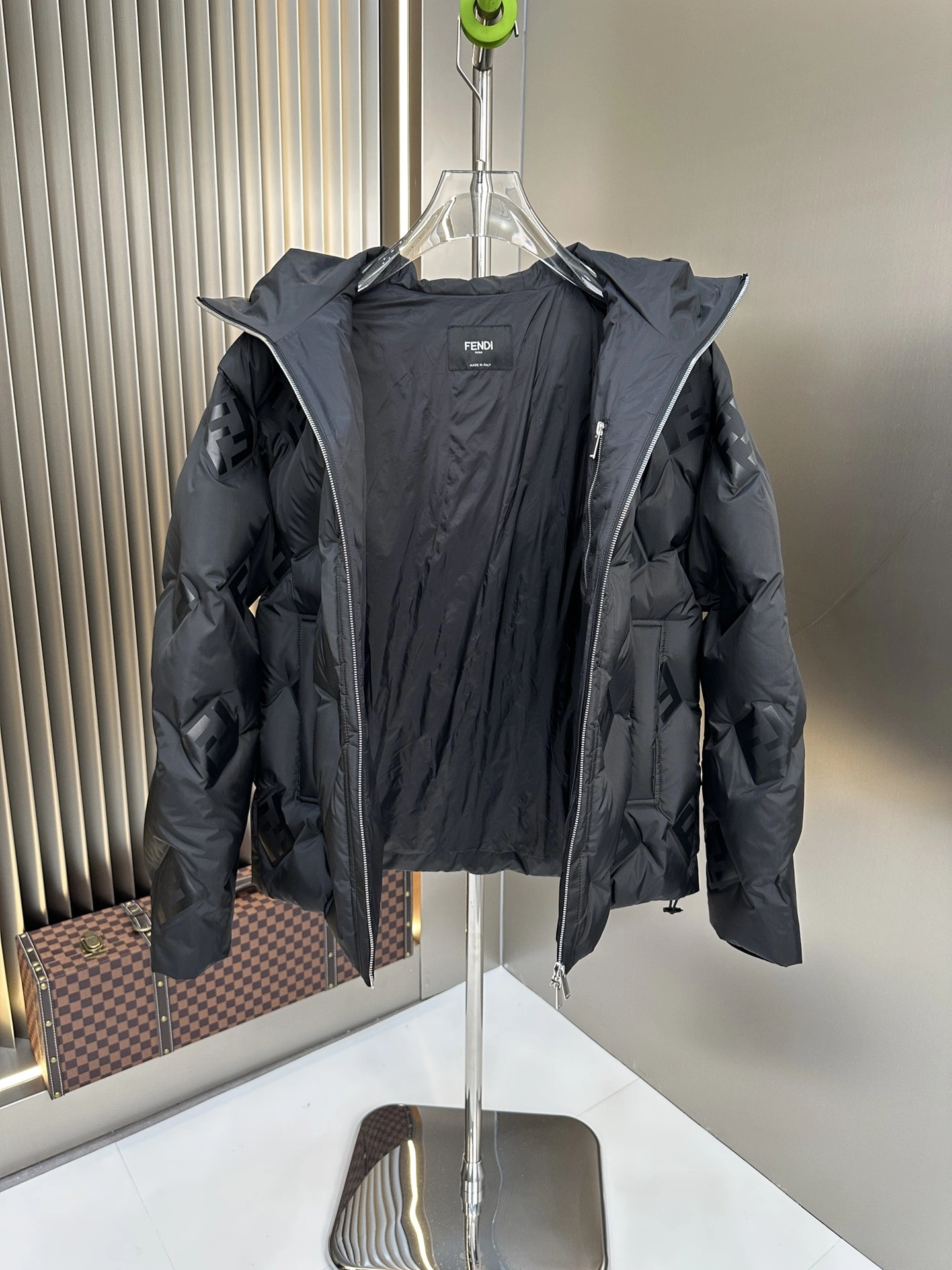 Louis Vuitton Down Jackets Supportive 139446