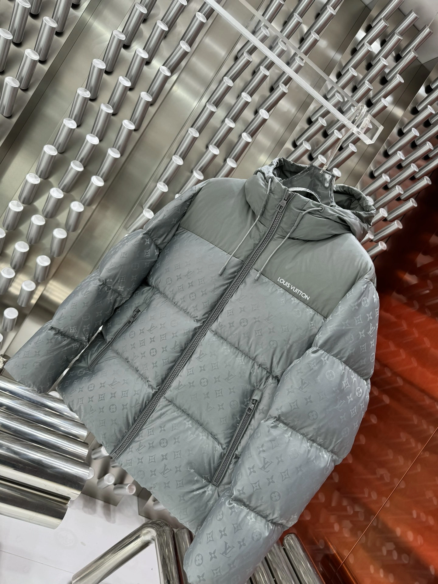 Louis Vuitton Down Jackets Functional 139444