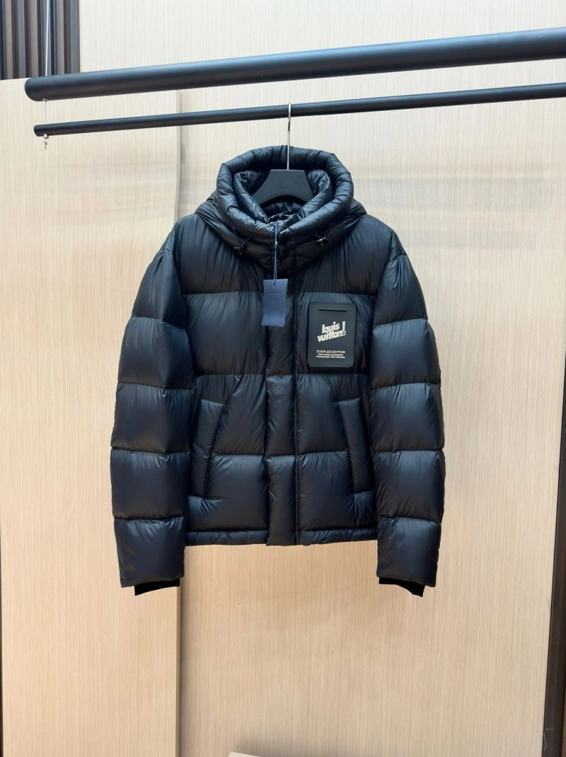 ComfortFit Louis Vuitton Down Jackets 139405