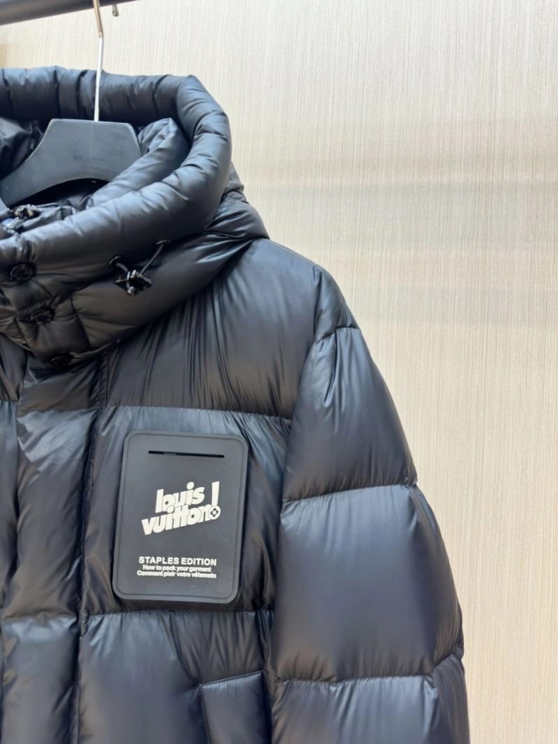ComfortFit Louis Vuitton Down Jackets 139405