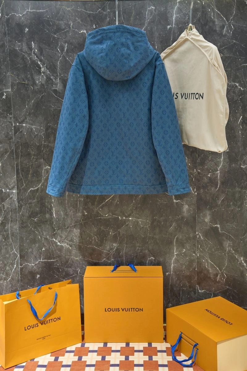 Breathable Louis Vuitton Down Jackets 139400
