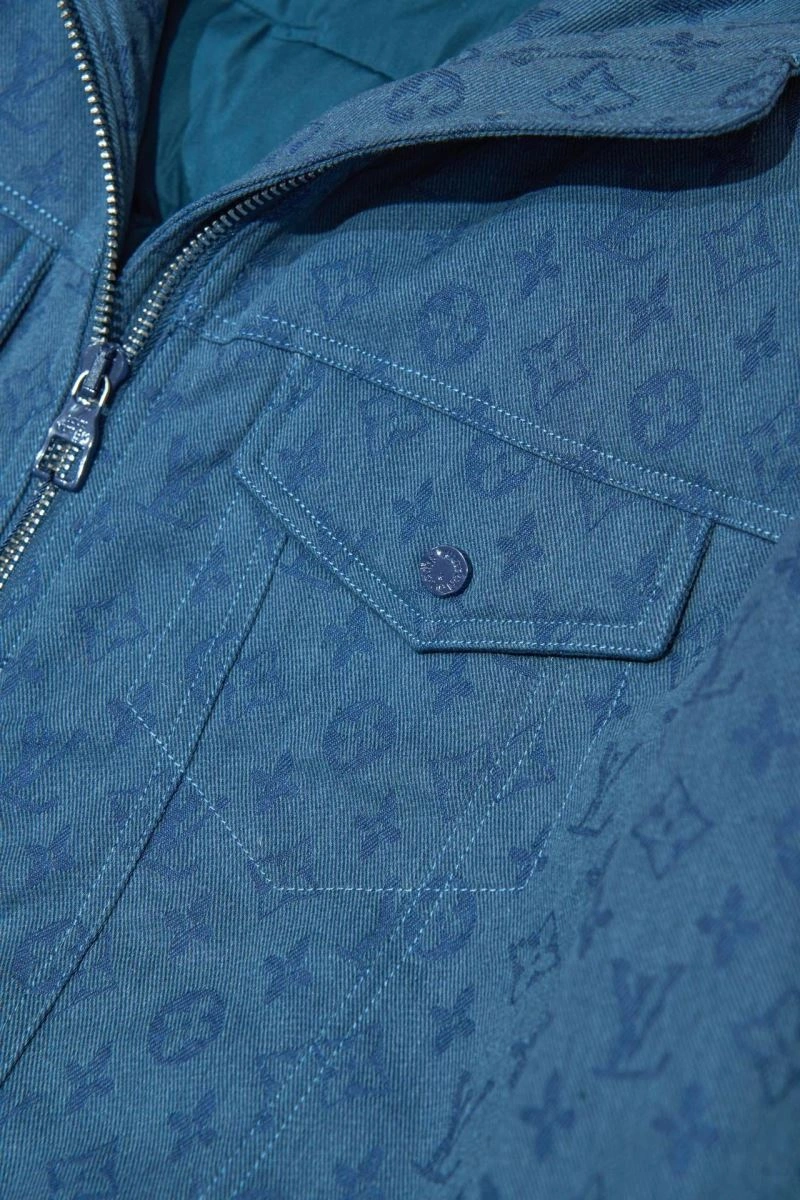 Breathable Louis Vuitton Down Jackets 139400