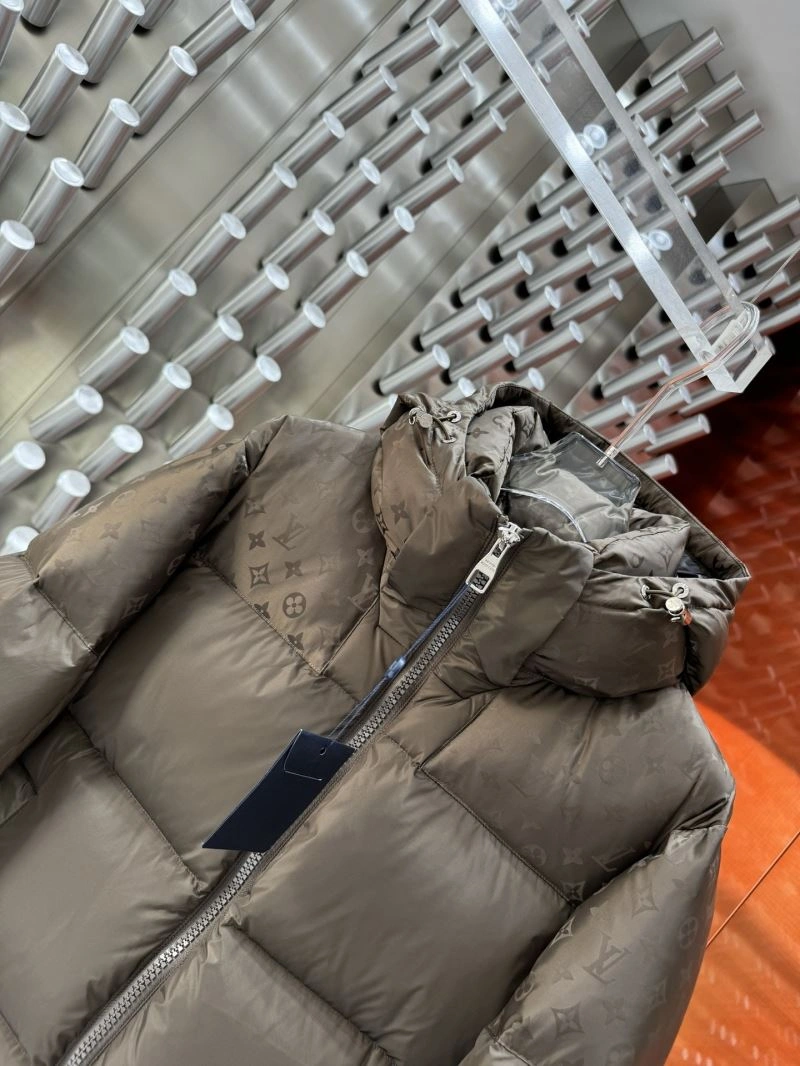EyeCatching Louis Vuitton Down Jackets 139397