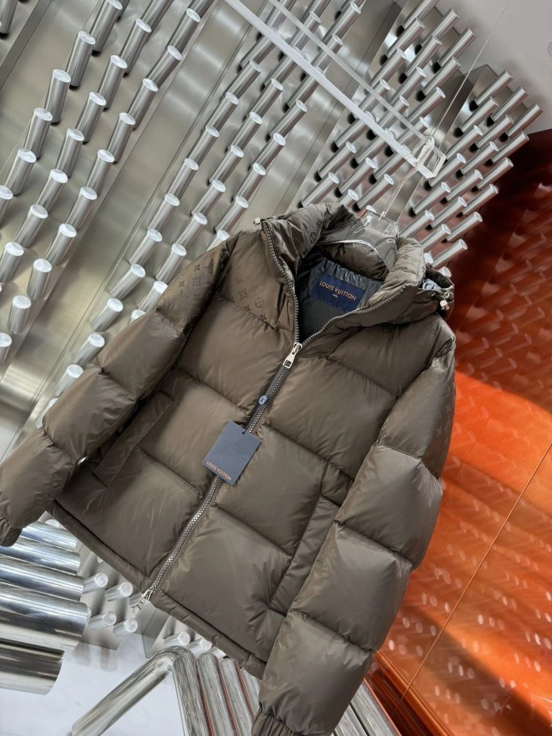 EyeCatching Louis Vuitton Down Jackets 139397