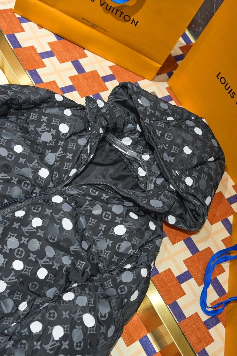 Louis Vuitton Down Jackets Effortless 139390
