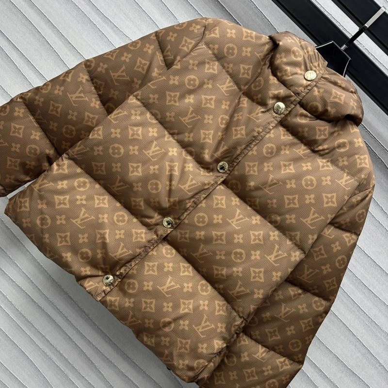Louis Vuitton Down Jackets Sporty 139388