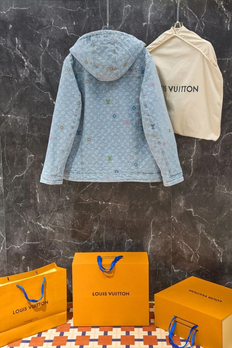 Casual Louis Vuitton Down Jackets 139389