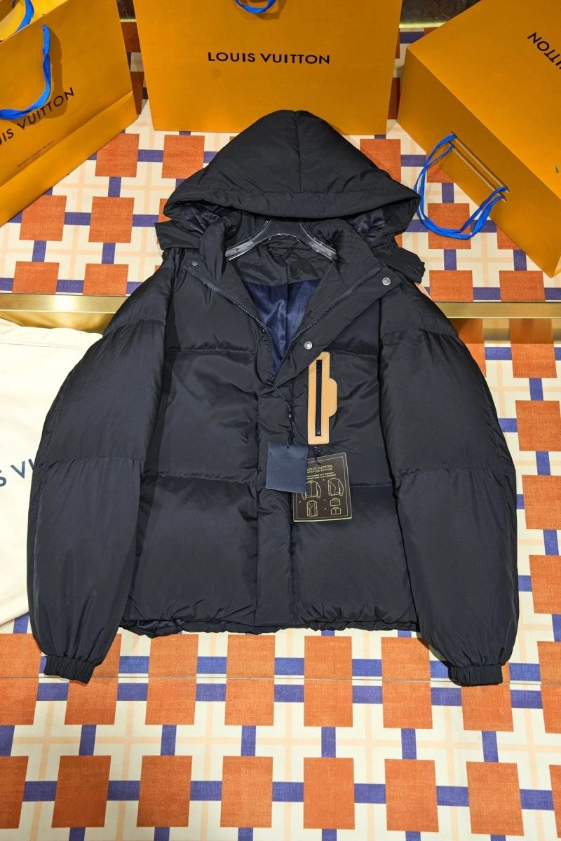 UrbanChic Louis Vuitton Down Jackets 139380