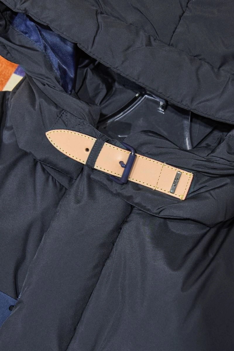UrbanChic Louis Vuitton Down Jackets 139380
