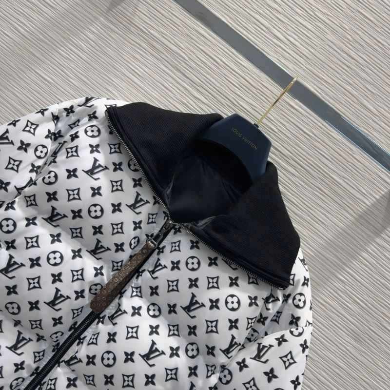MultiPurpose Louis Vuitton Down Jackets 139386