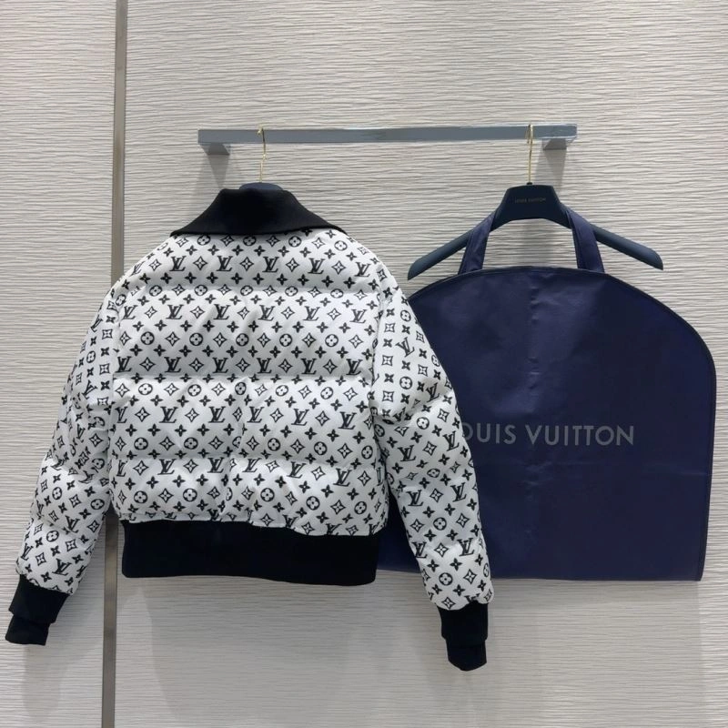 MultiPurpose Louis Vuitton Down Jackets 139386