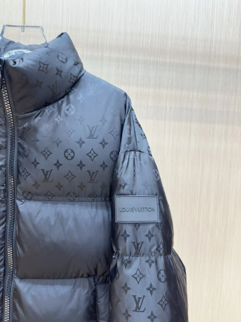 Cozy Louis Vuitton Down Jackets 139381