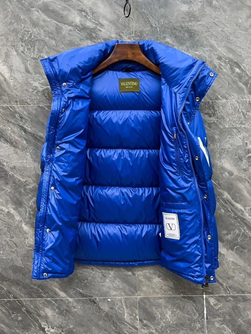 WaterResistant Louis Vuitton Down Jackets 139382