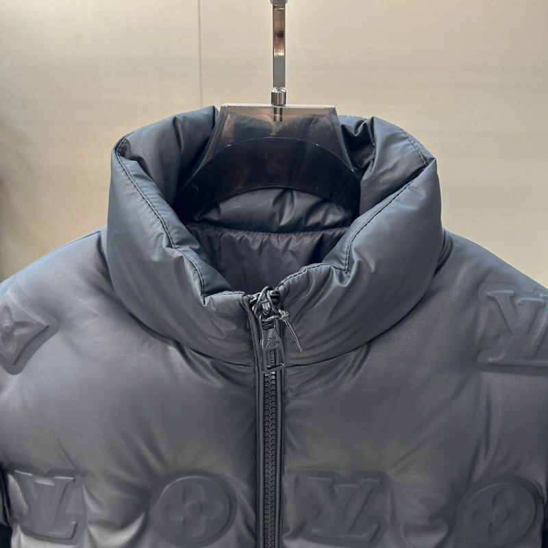 Vibrant Louis Vuitton Down Jackets 139367