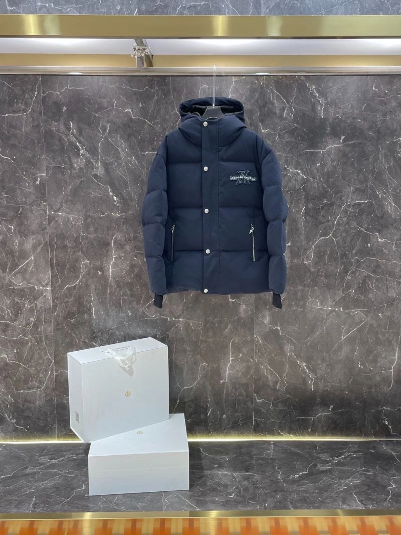 Lightweight Louis Vuitton Down Jackets 139370