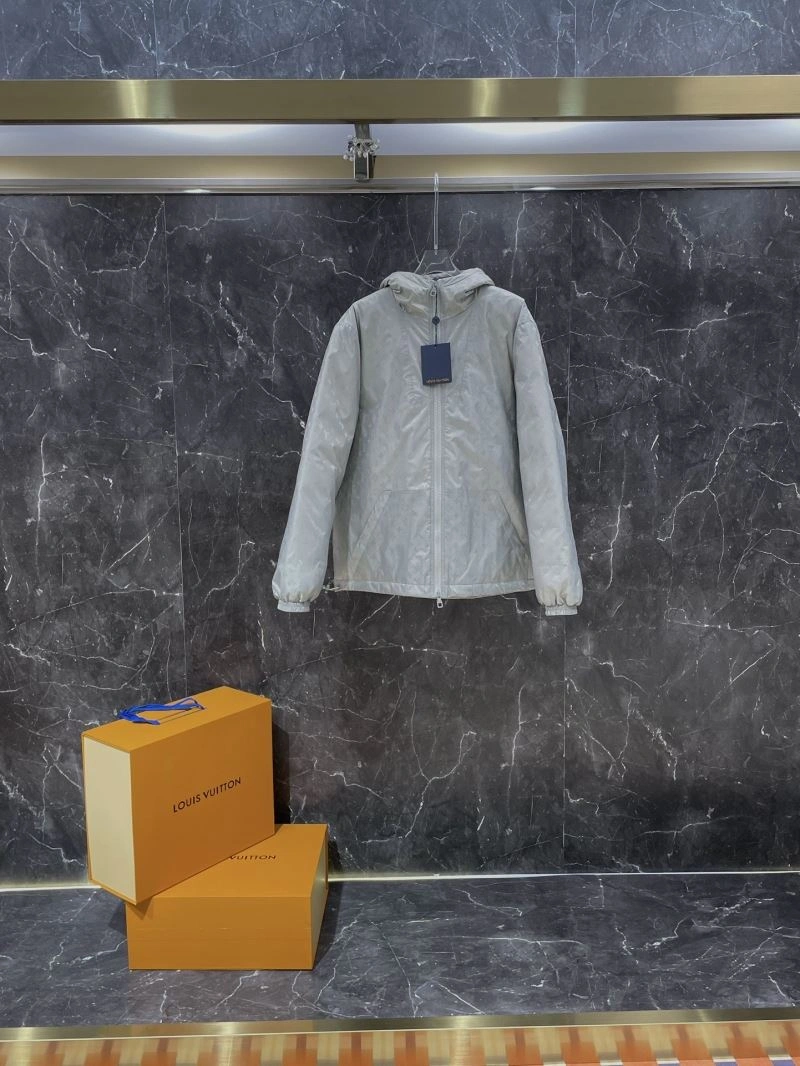 Louis Vuitton Down Jackets Durable 139372