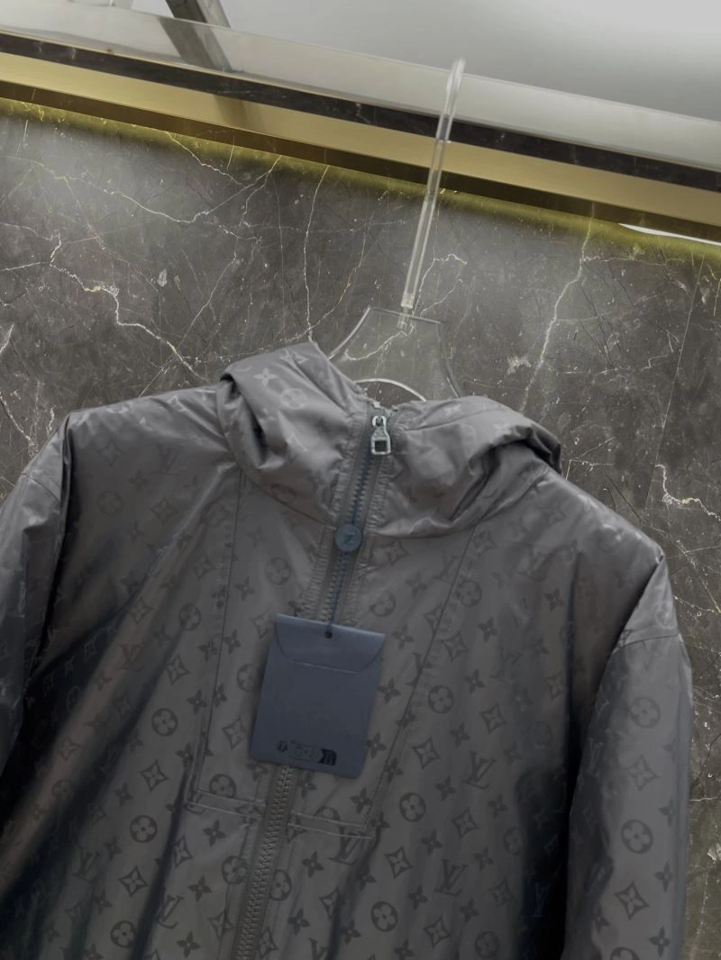 Louis Vuitton Down Jackets Flexible 139363