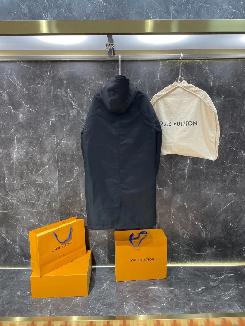 Louis Vuitton Down Jackets UrbanChic 139364