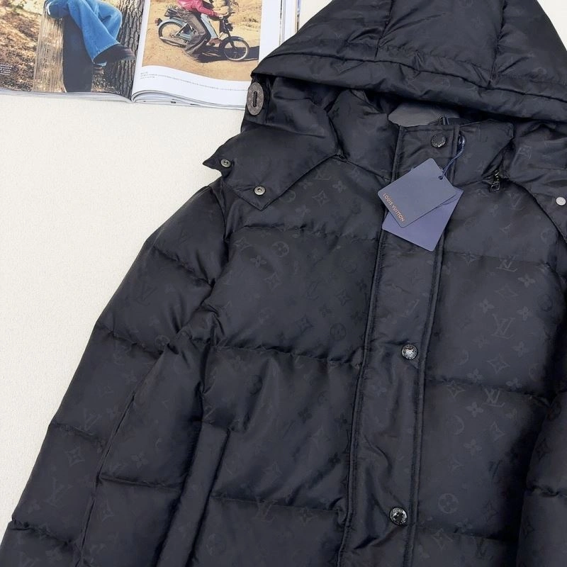 Modern Louis Vuitton Down Jackets 139358