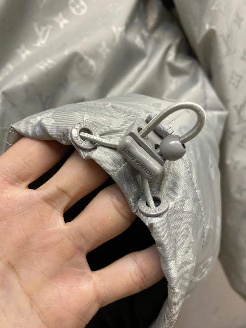 Lightweight Louis Vuitton Down Jackets 139278