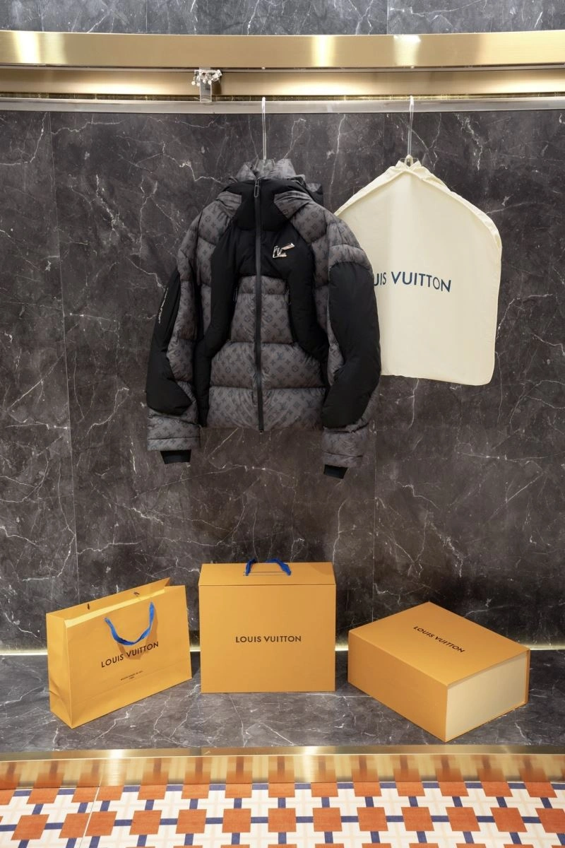 Affordable Louis Vuitton Down Jackets 139276