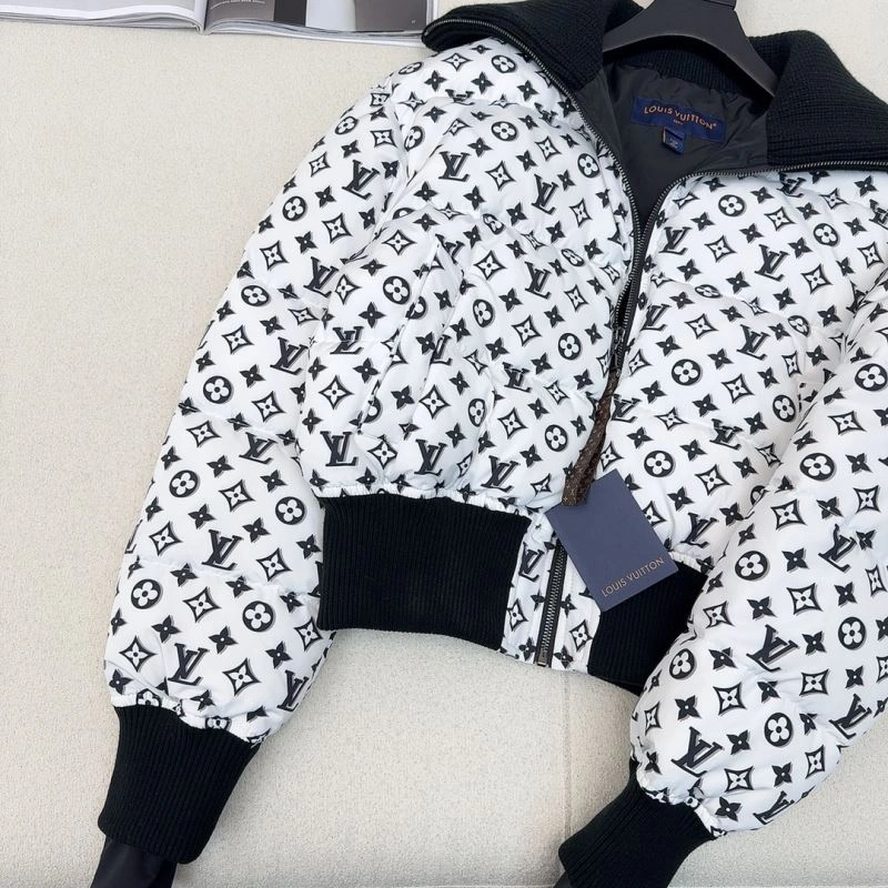 Premium Louis Vuitton Down Jackets 139272