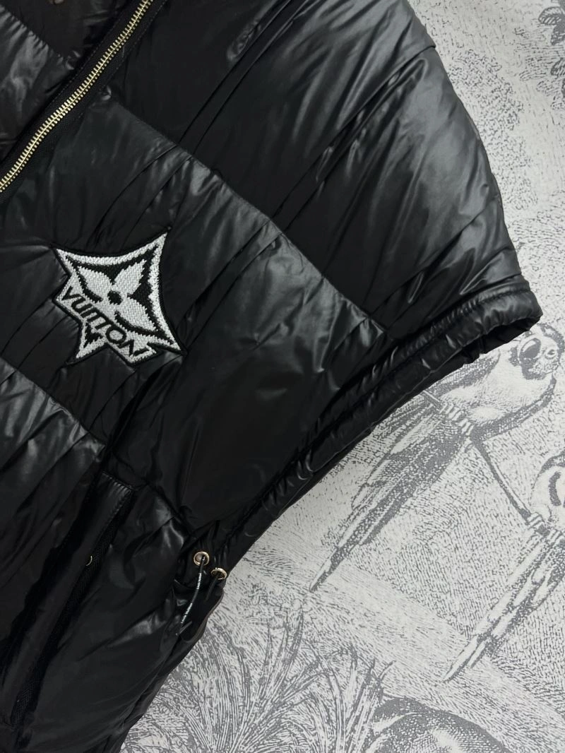 AllSeason Louis Vuitton Down Jackets 139270