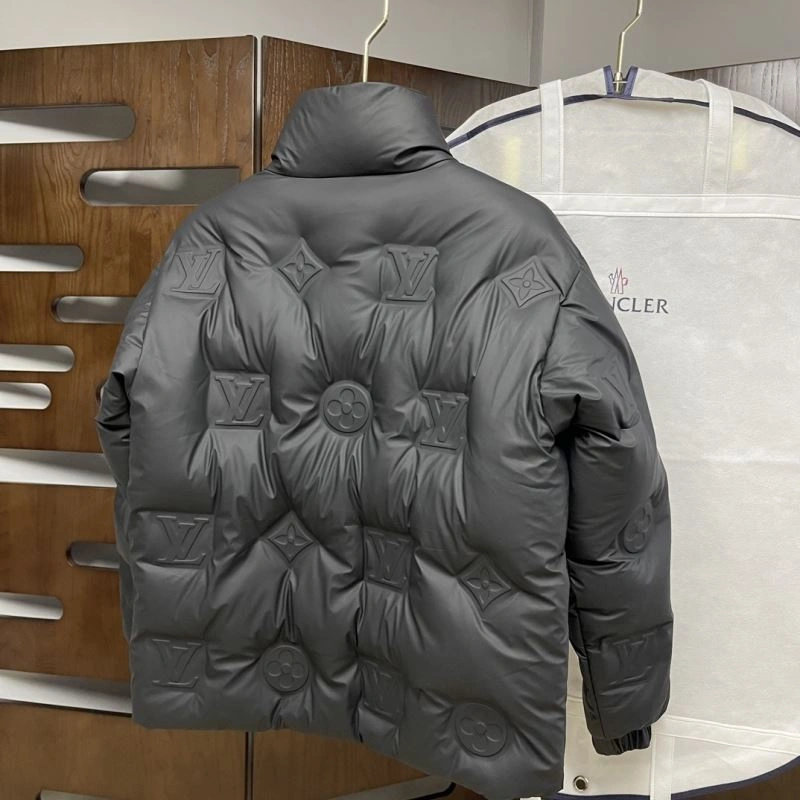 Breathable Louis Vuitton Down Jackets 139263