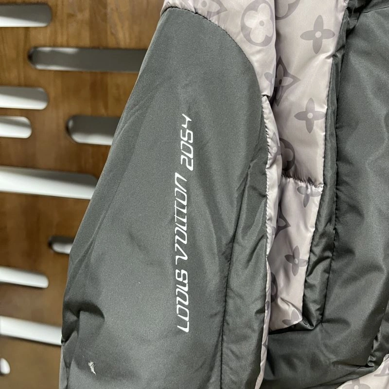 Louis Vuitton Down Jackets GoAnywhere 139265