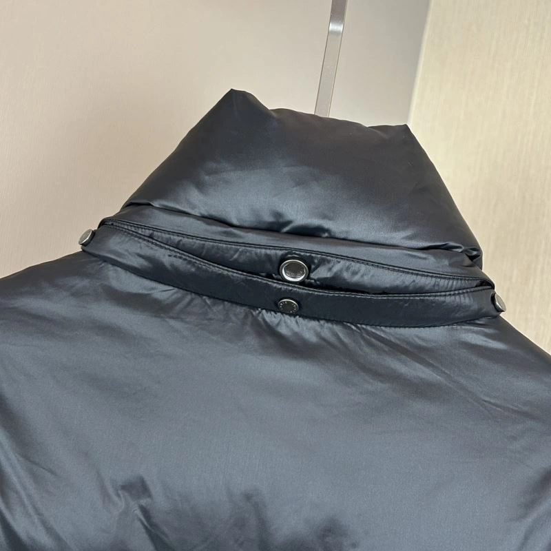 Louis Vuitton Down Jackets Affordable 139257