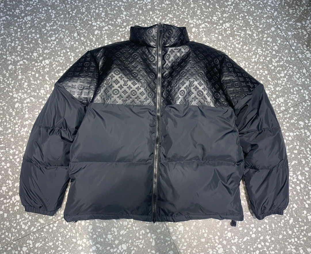 Vibrant Louis Vuitton Down Jackets 139442
