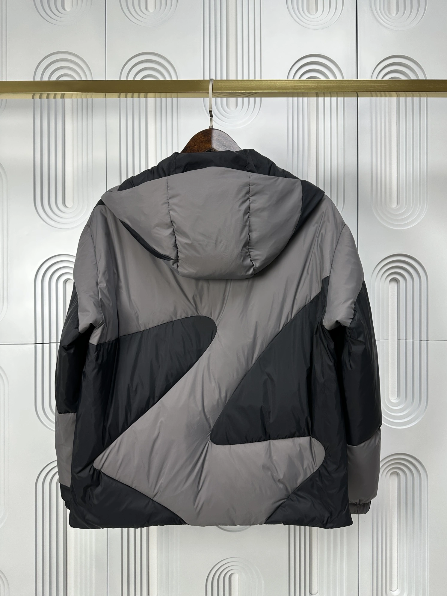 Soft Louis Vuitton Down Jackets 139440