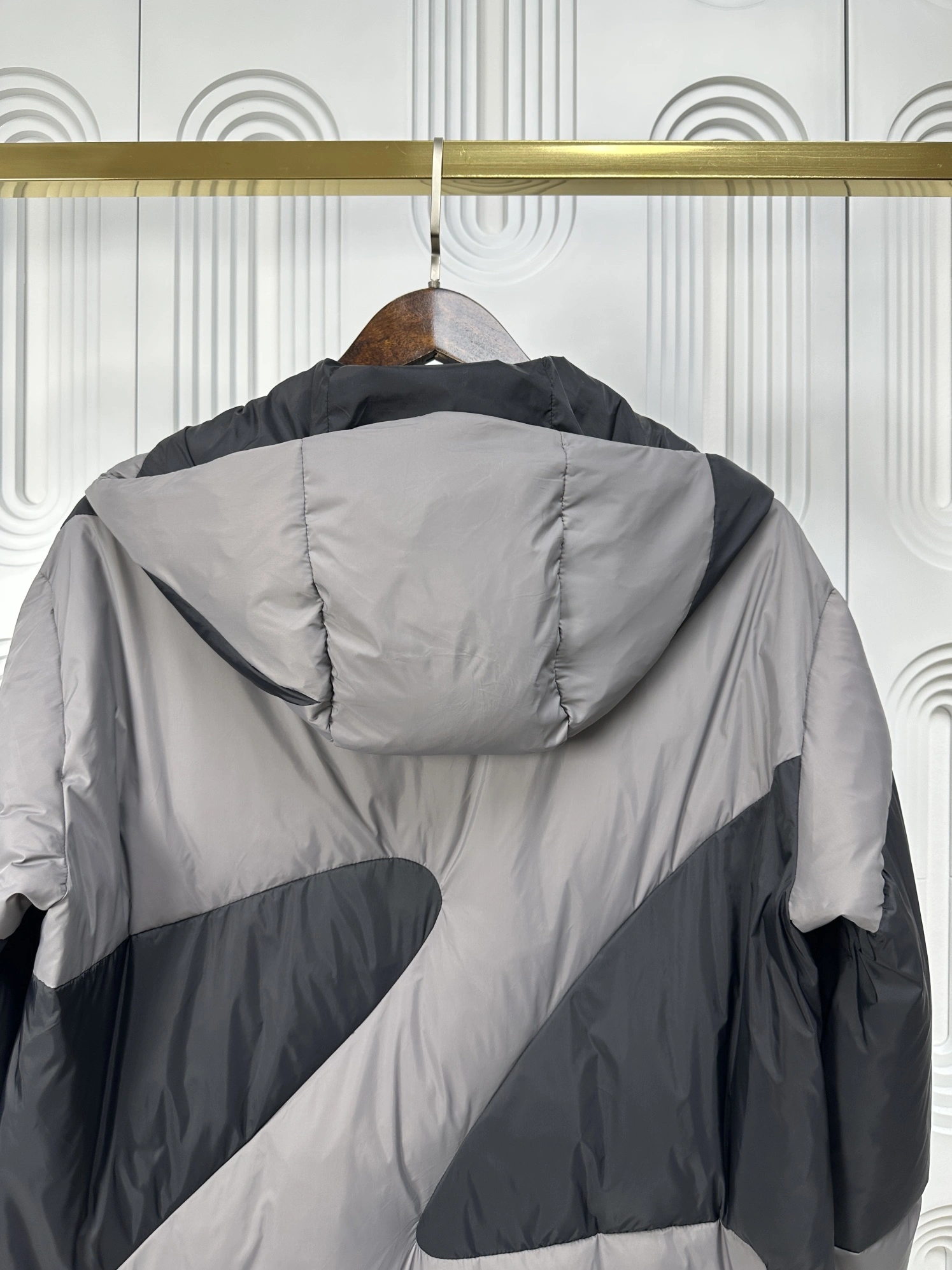 Soft Louis Vuitton Down Jackets 139440