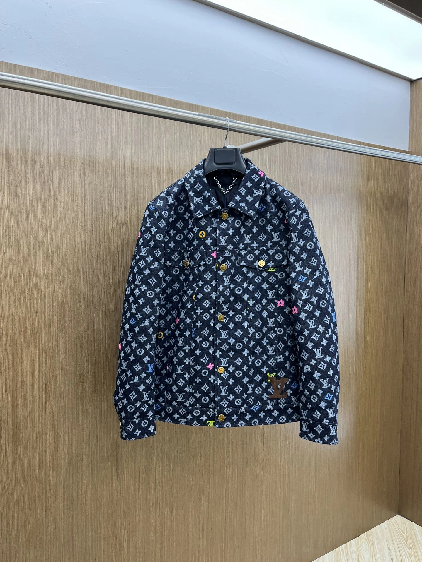 Affordable Louis Vuitton Down Jackets 139420