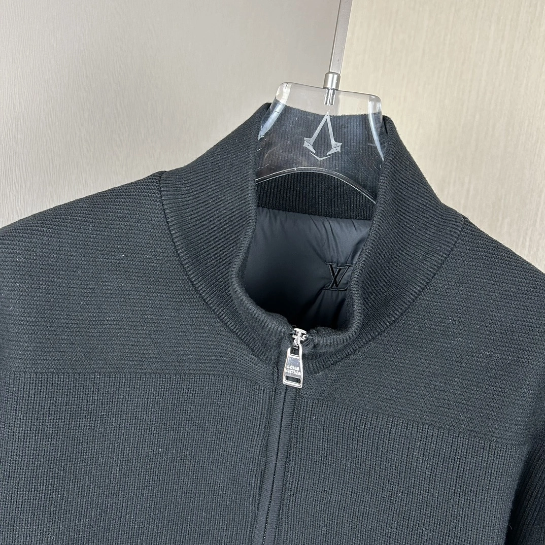 Packable Louis Vuitton Down Jackets 139425
