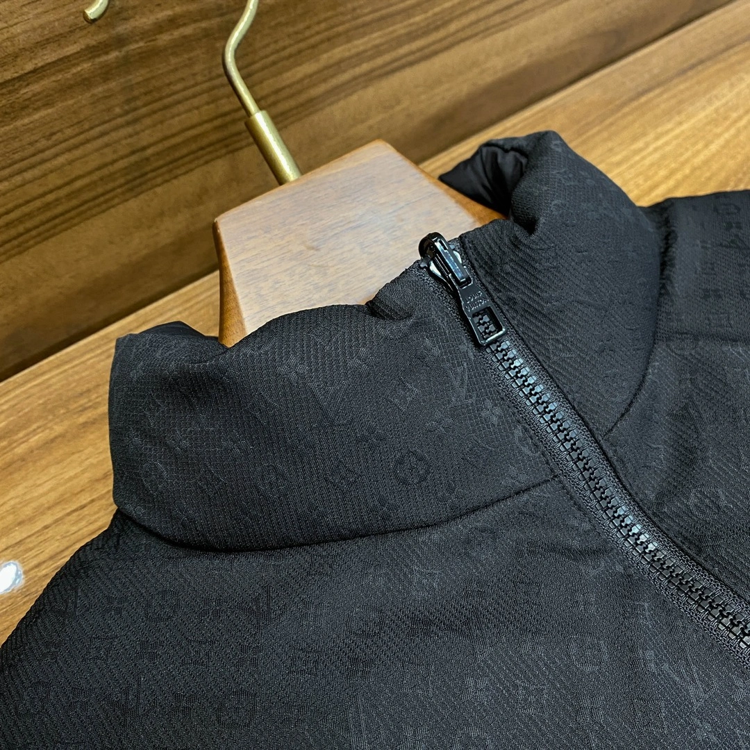Reliable Louis Vuitton Down Jackets 139423