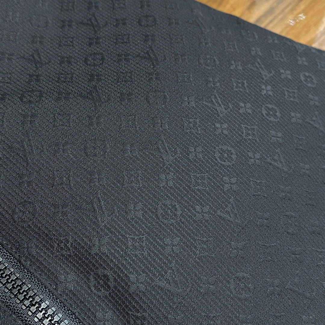 Reliable Louis Vuitton Down Jackets 139423